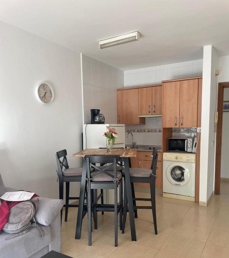 En El Centro De Nerja. Appartement *